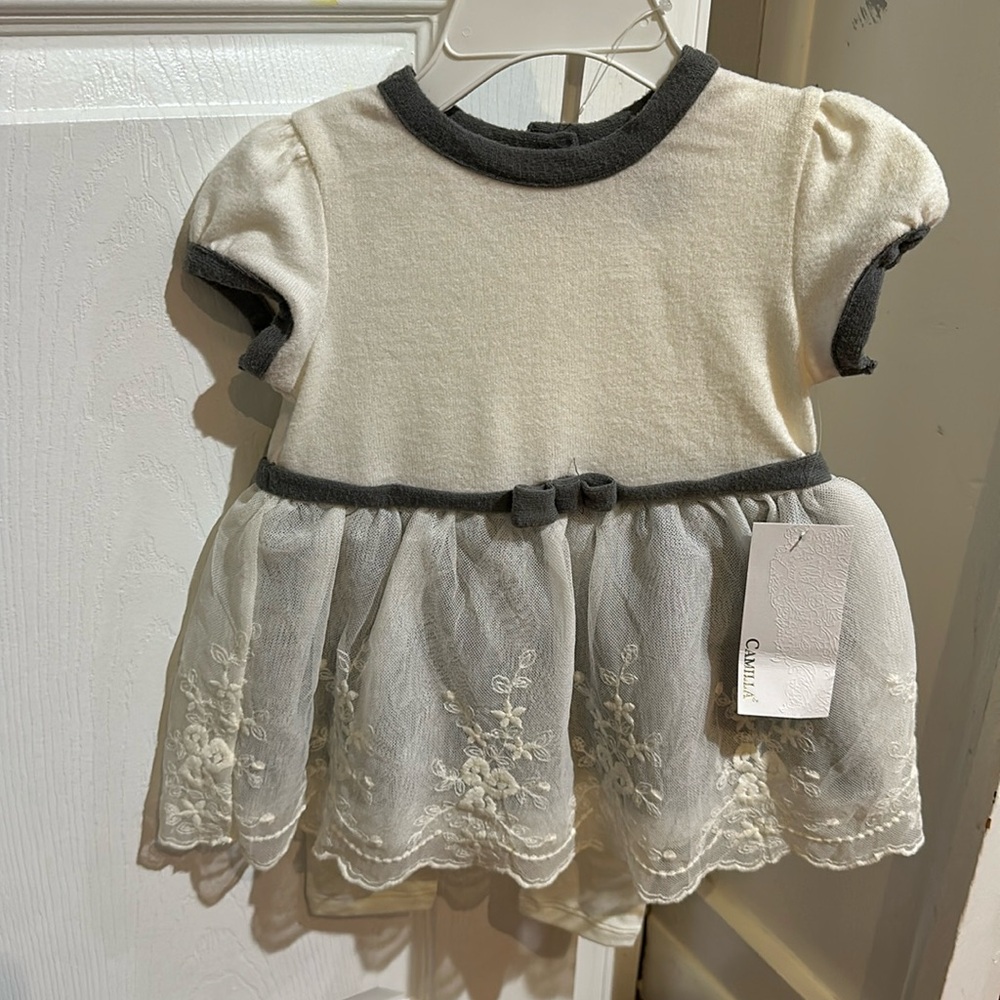 Beautiful Camilla baby dress and leggings set size 12m